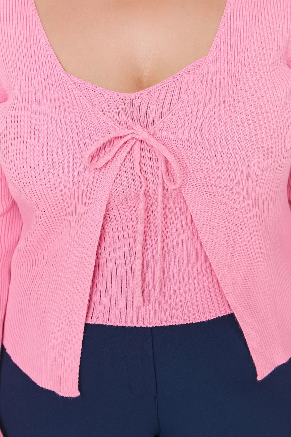 Trendyol Curve Pink V-Neck Tie Detailed Fine Knitwear Cardigan & Undershirt  Suit TBBAW23AV00020