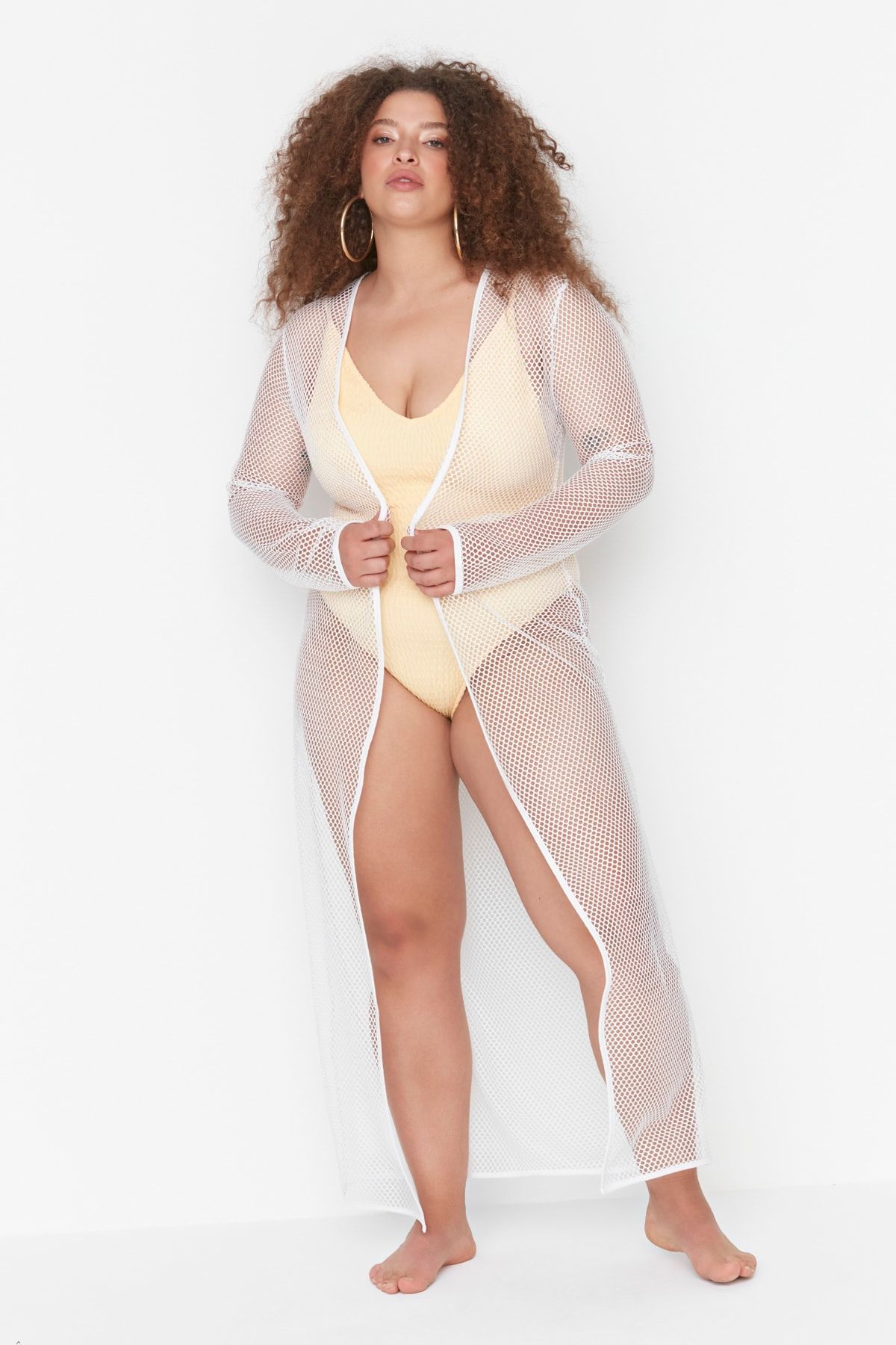 Trendyol Curve Beyaz File Örme Kimono TBBSS22DE00000