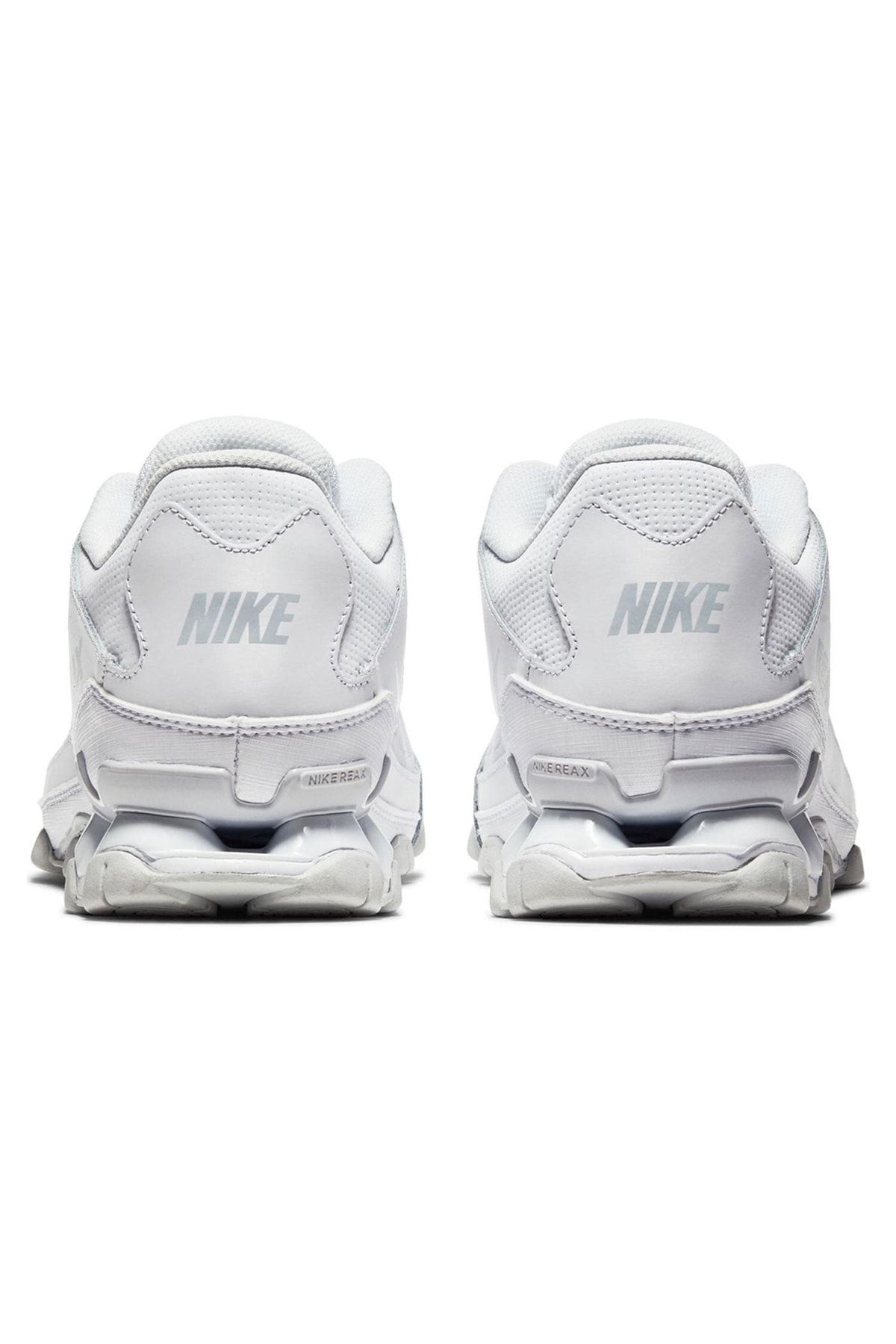 Nike reax 8 tr bianche new arrivals