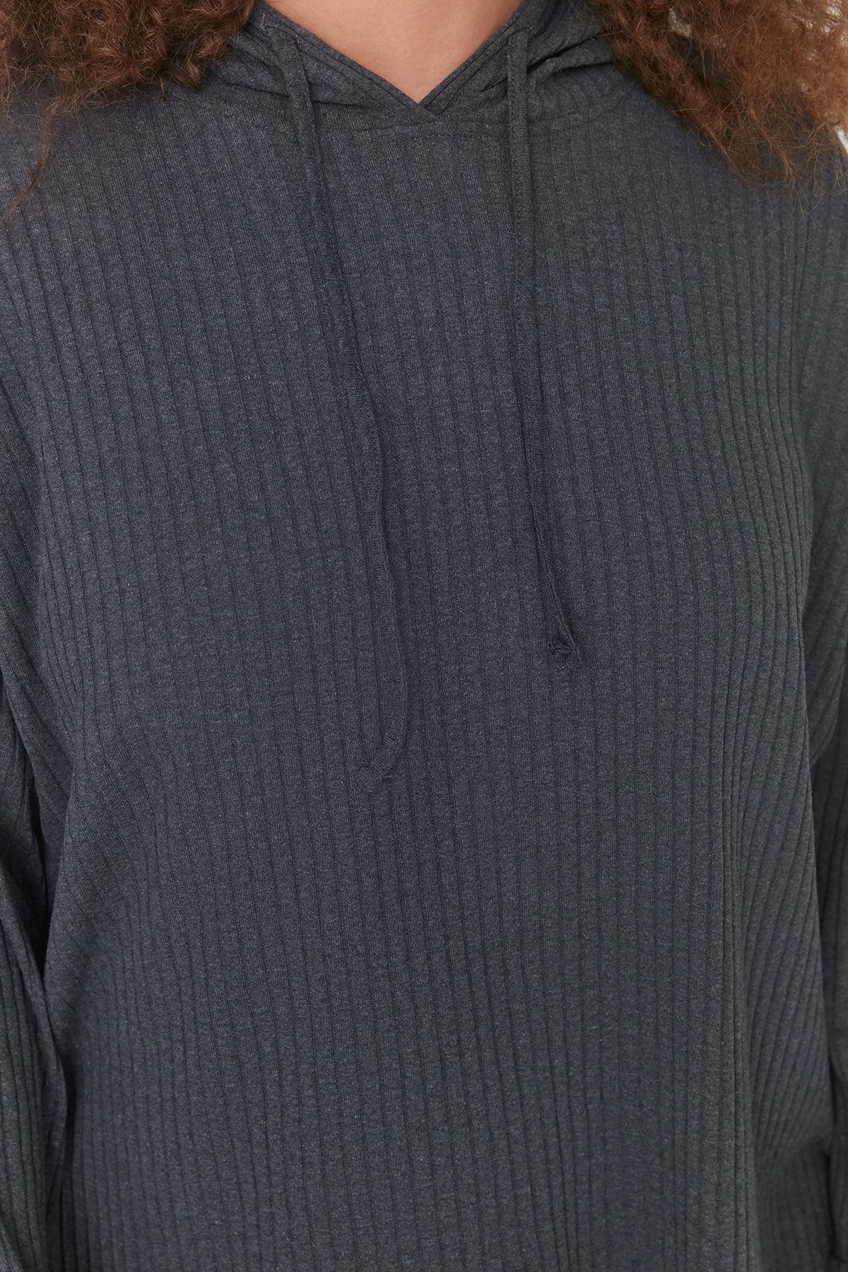 Trendyol Curve-Anthracite Color Hooded Neck Relaxed Fit Knitted Camisole Plus Size Suit - Tbbaw23Cp00016 3
