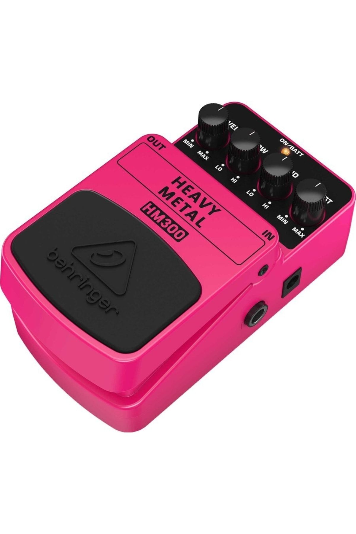 Metal distortion outlet