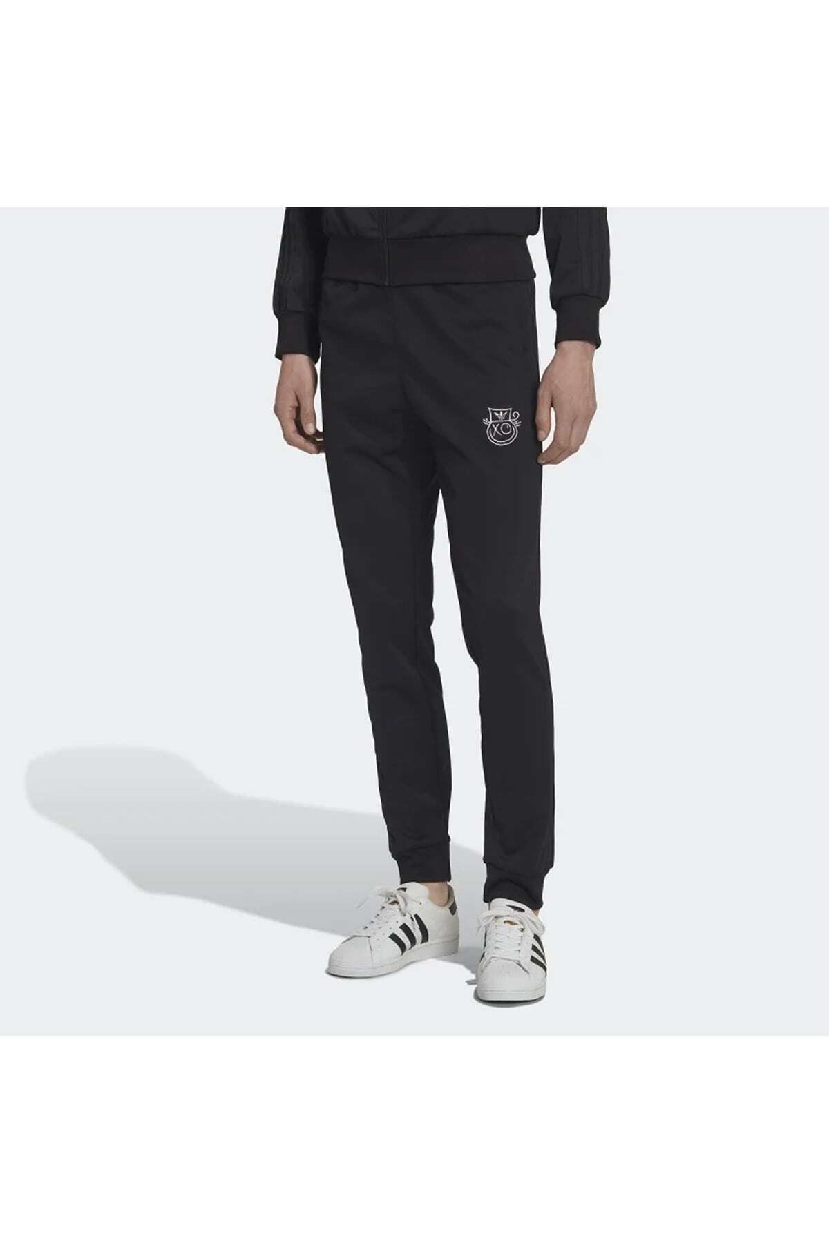 Adidas sweatpants with converse hot sale