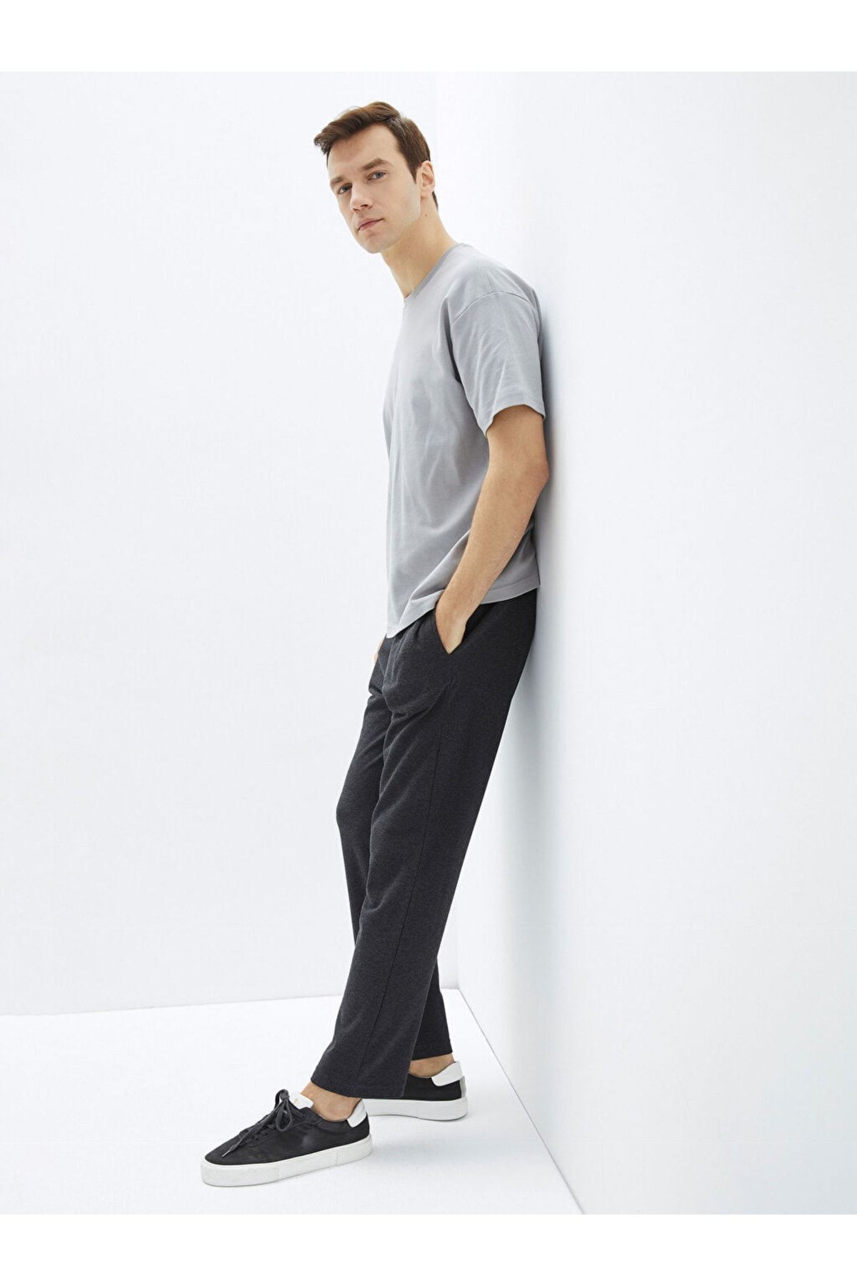 LC Waikiki-Men's Sweatpants - Lcw Basic, Standard Fit 2