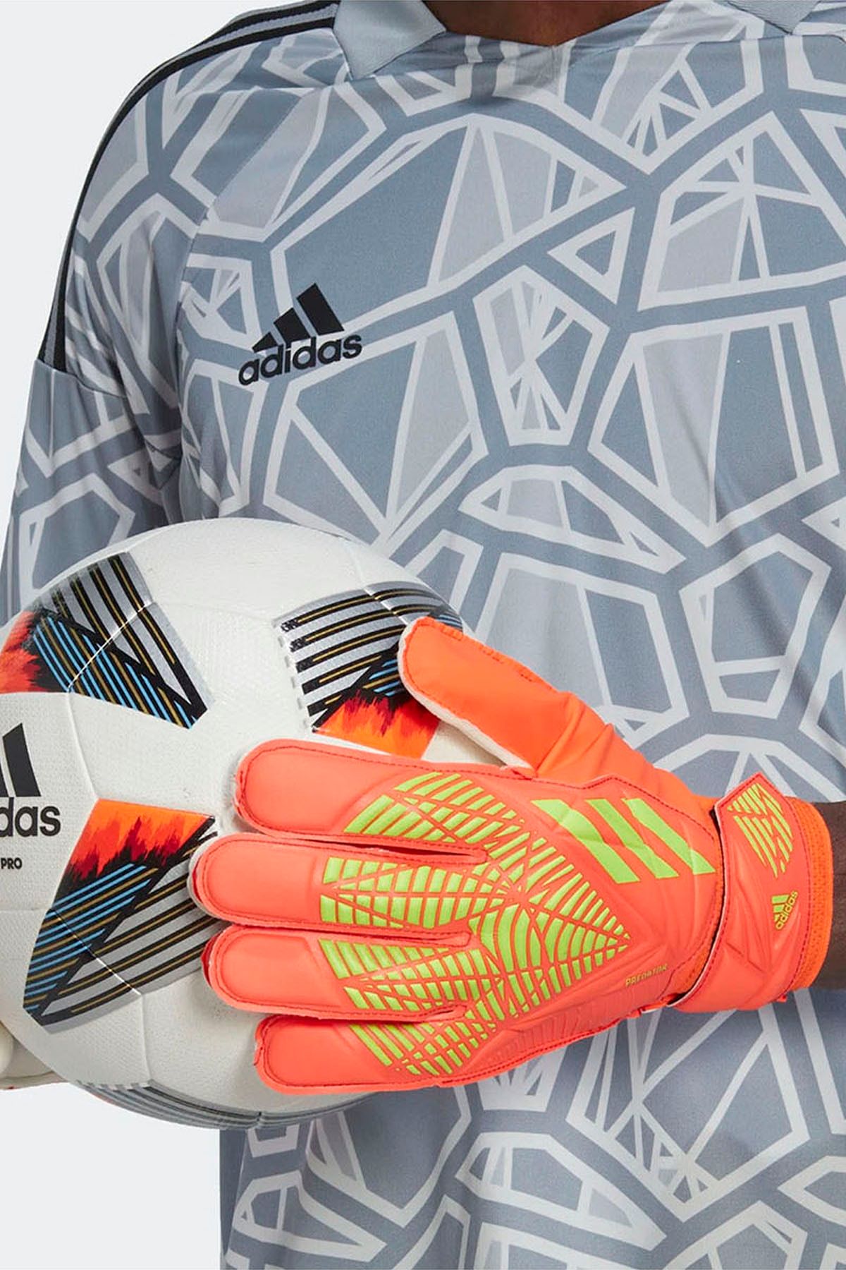 دستکش دروازه بان قرمز مردانه و زنانه فوتبال Pred Gl Trn HC0604 adidas