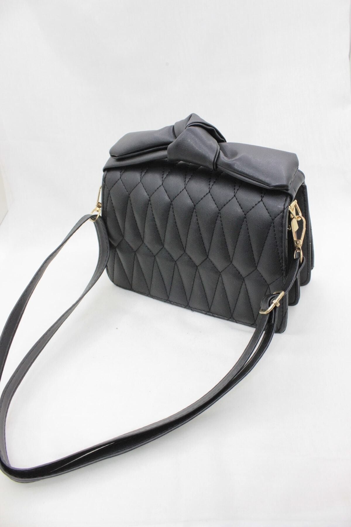 En deal Women s Black Quilted Detail Adjustable Strap Bag Hand and