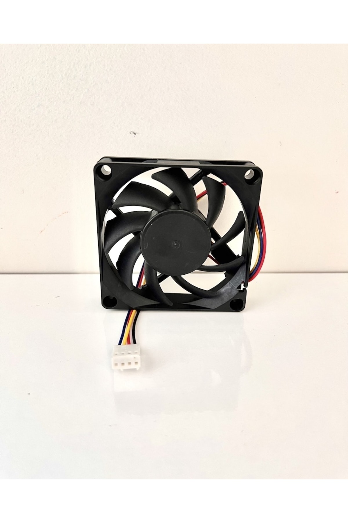 7 Cm 4 Pin Fan 70x70x15 Fan 7cm 12 Volt 4pinli Fan 70x70x15mm Amd Işlemci Fanı 4