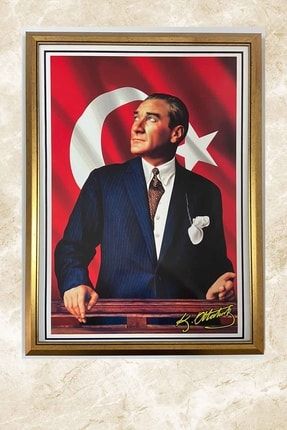 Atatürk Resmi Altın Sarısı Lüks Piramit Çerçeve ASİL303