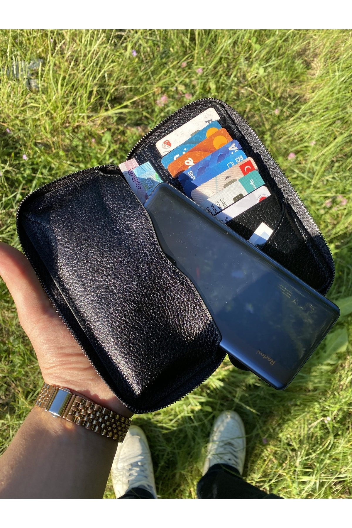 Multi Card Entry Zippered Genuine Leather Portfolio Wallet & Card Holder