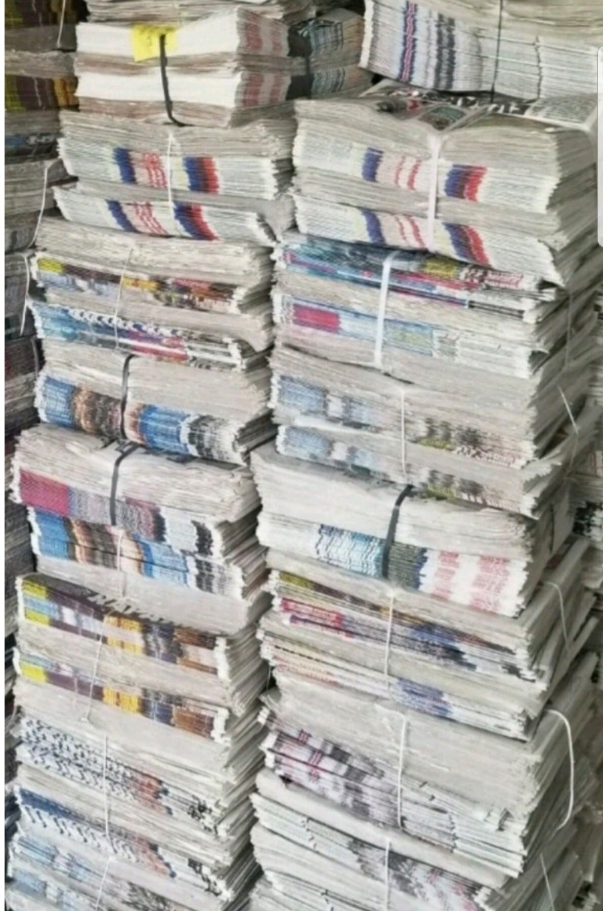 Zero Clean 2 Kg Newsstand Outlet Newspaper Moving Newspaper Paper