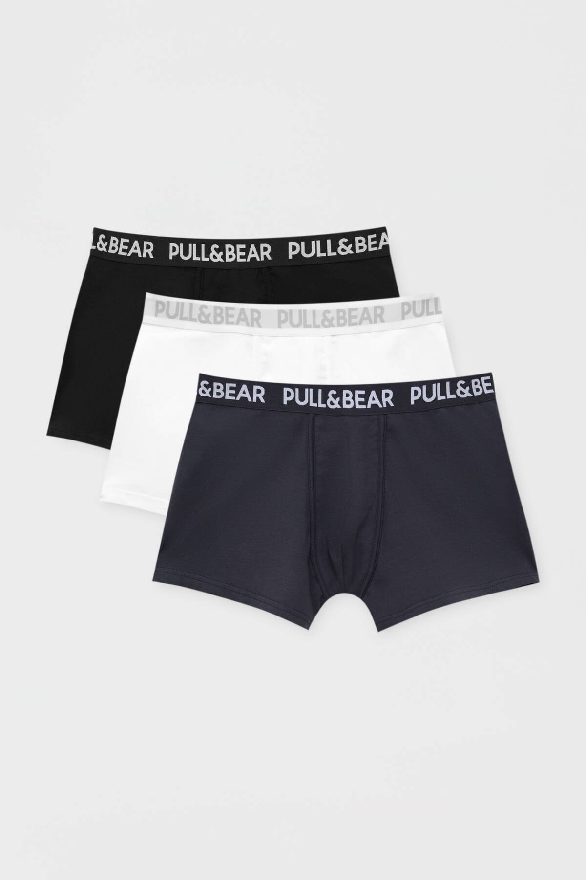 Pull & Bear 3’lü Kontrast Logolu Boxer Paketi