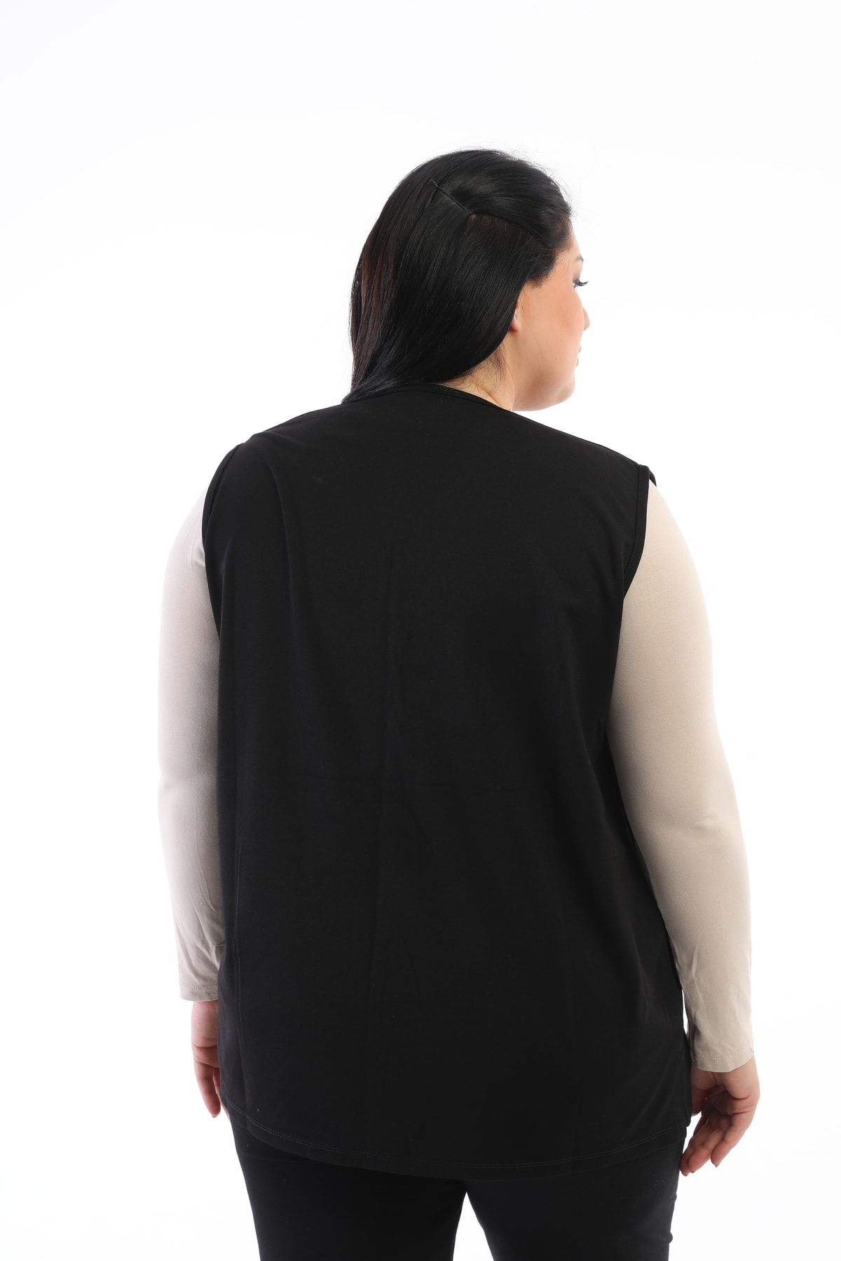Şahbaz-Plus Size Short Pocket Vest 6