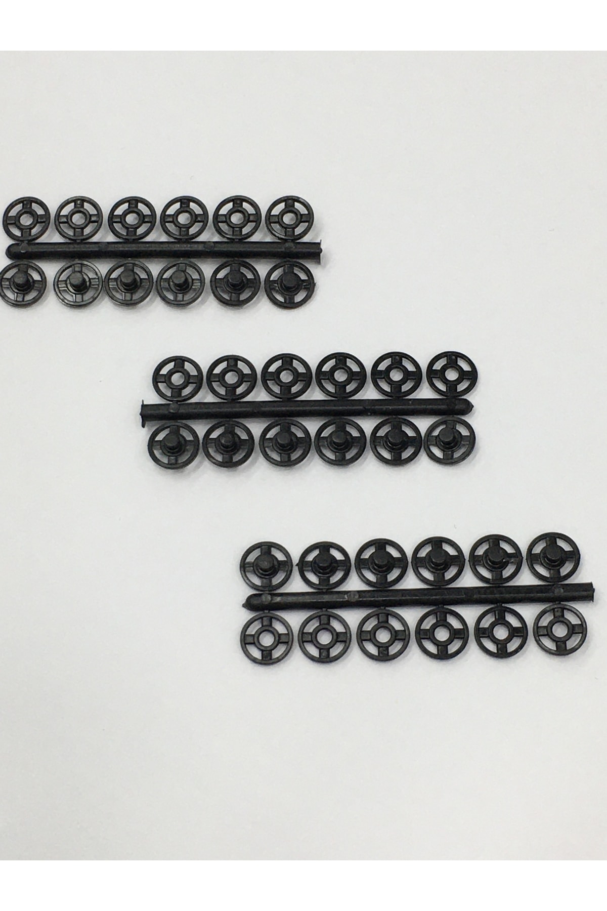 Snap Fastener Transparent Black 7 Mm Set of 18