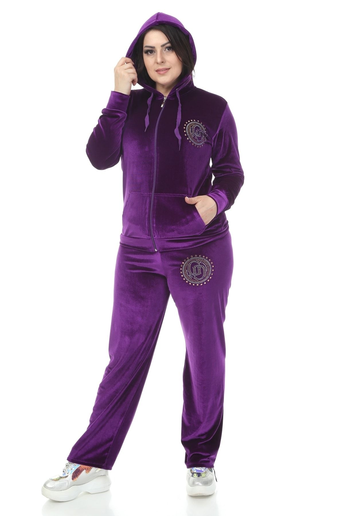 Purple velvet discount sweatsuit