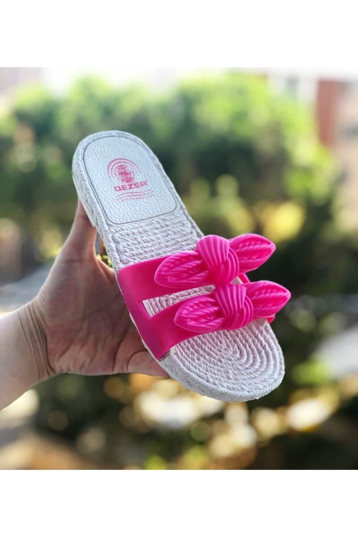 Ladies slippers with online non slip soles