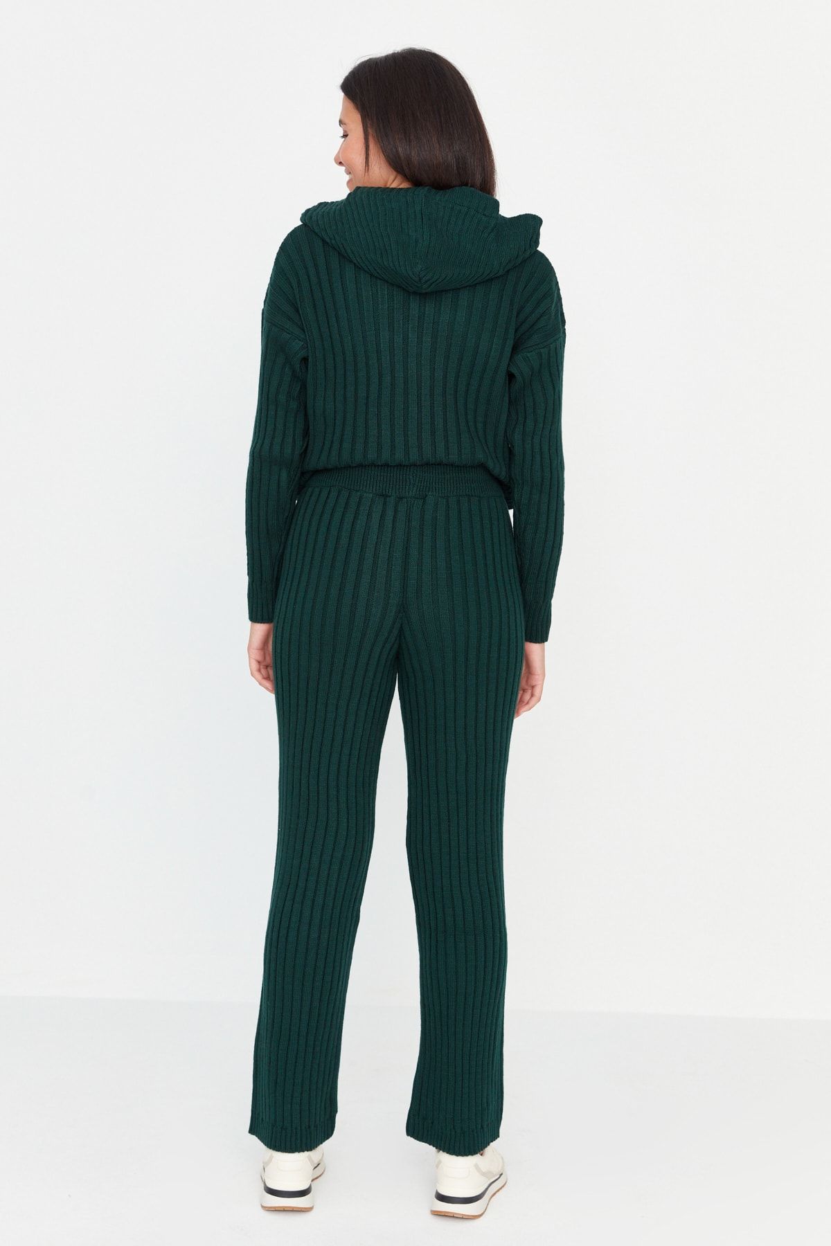 Trendyol Collection-Dunkelgrüne Hose aus geripptem Strick THMAW23PL00010 4