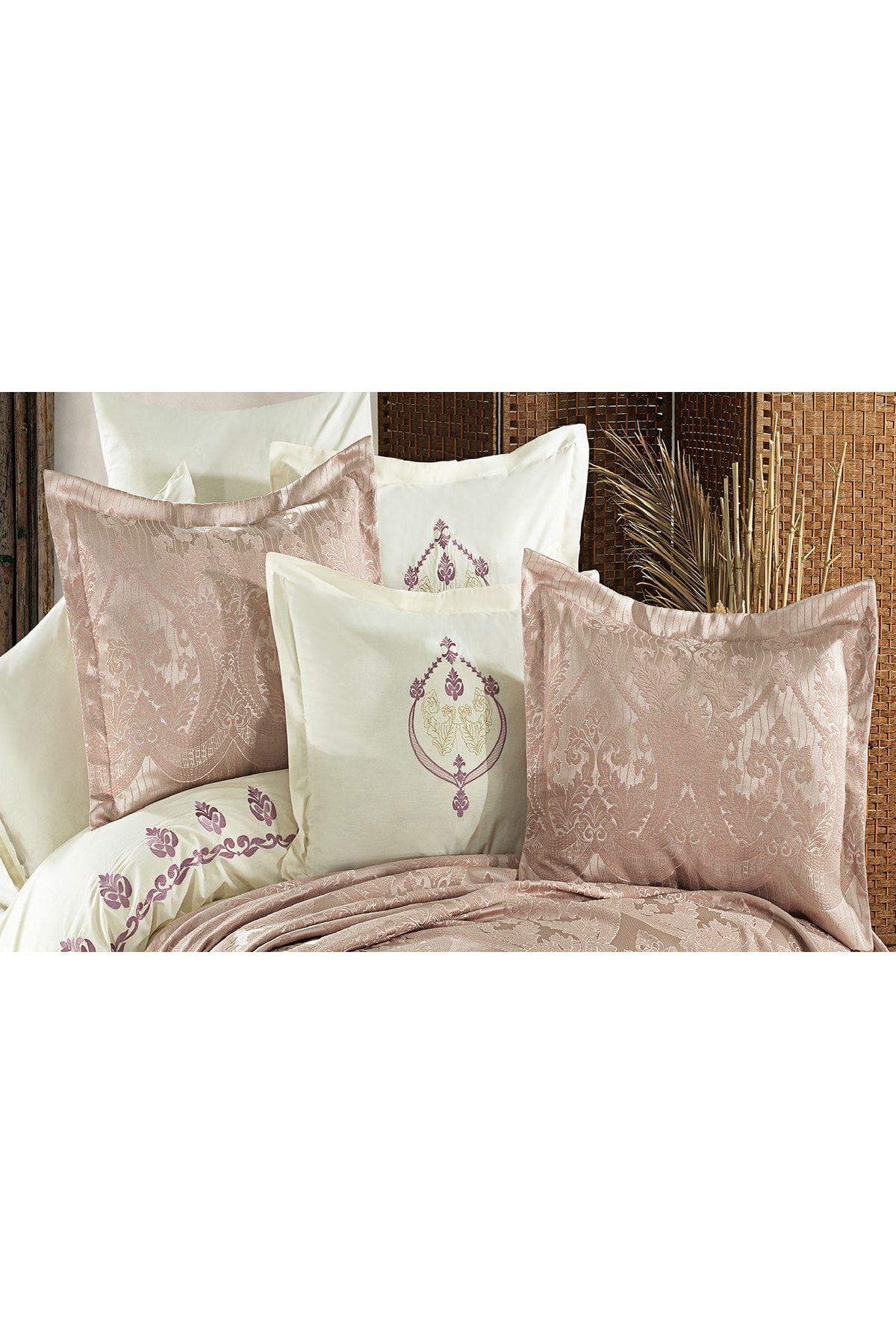 Madame Suzie De Paris-Bedspread Set Pique 9 Pieces 2
