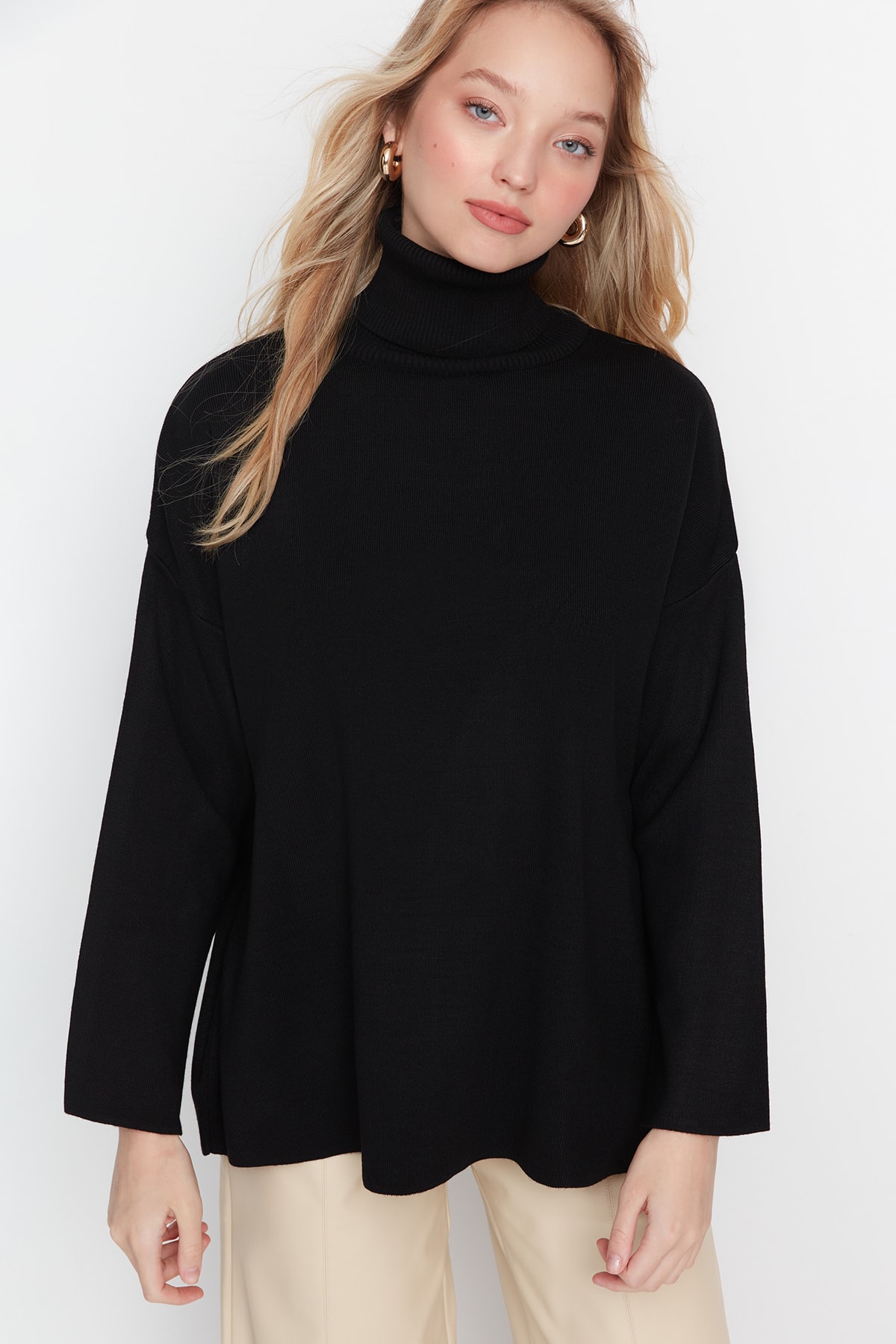 Trendyolmilla  Siyah Geniş Kalıp Basic Triko Kazak TWOAW23KZ00206 - Görsel 3