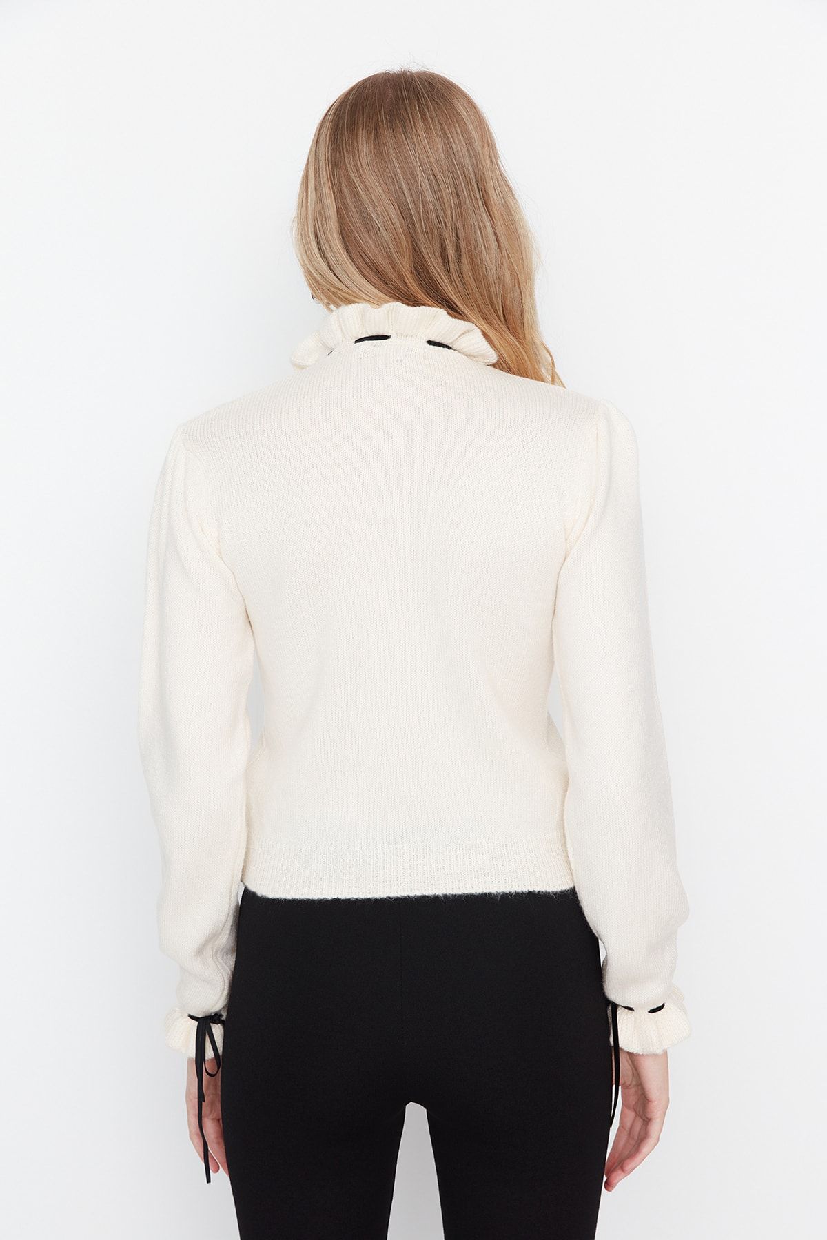 Trendyol Collection-Soft Textured Ecru Knitwear Sweater - Openwork, Hole Ribbon and Bow Detail Twoaw21Kz2355 5