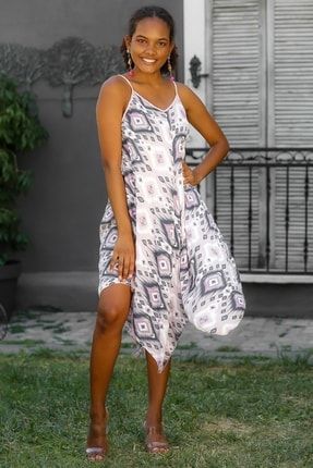 Kadın Pembe Gri İtalyan V Yaka Askılı Geometrik Allover Baskılı Oversize Casual Viskon Dokuma Elbise M10160000EL92927