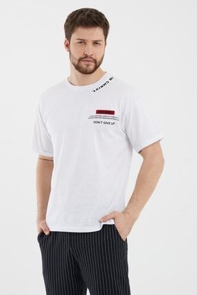 Erkek Cırtlı Nakış Baskılı Kısa Kollu Oversize T-shirt FELİNGSTST