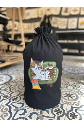 Siyah Damacana Kılıfı Cips Yiyen Kedi Baskılı BAG941