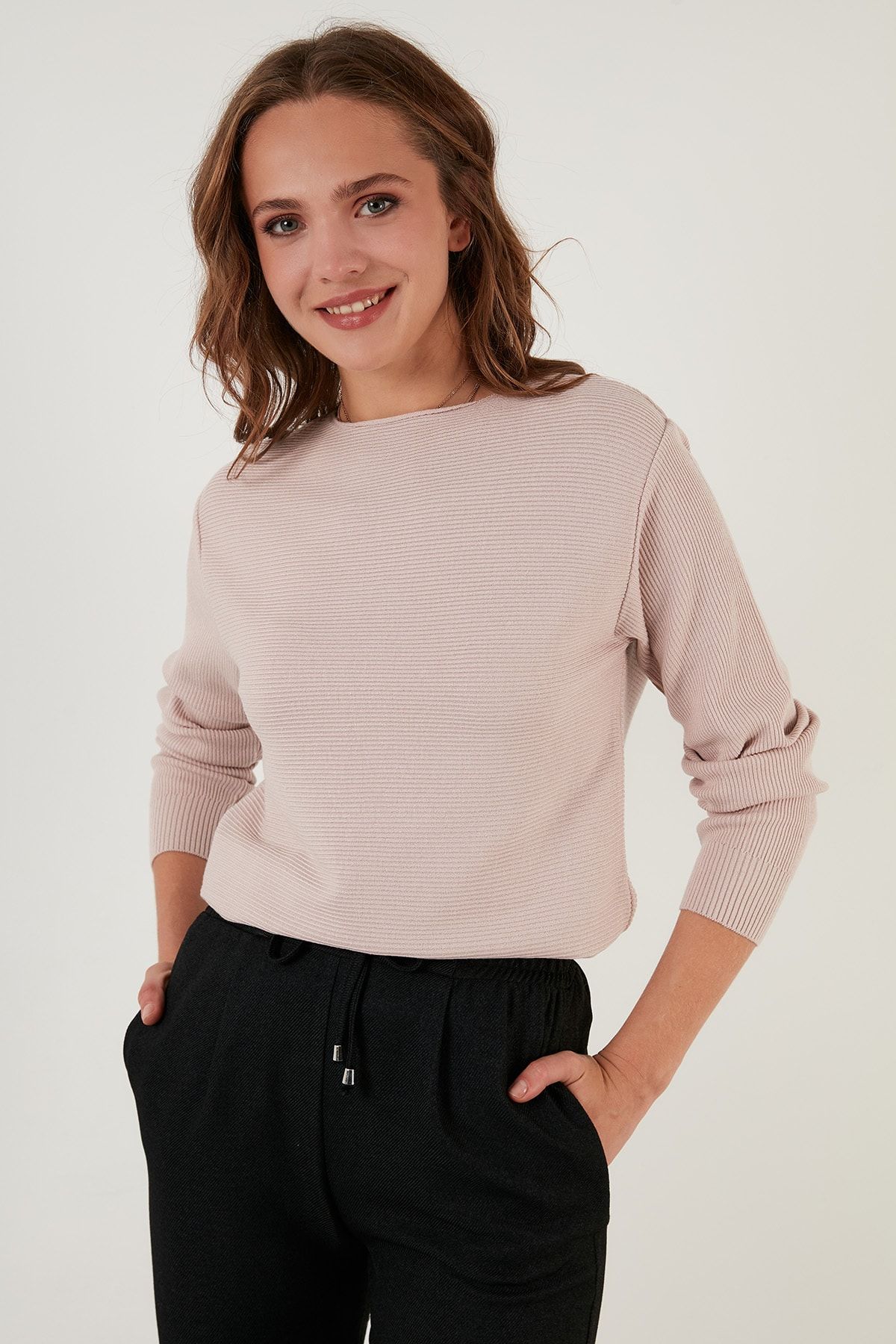 Lela-Pulover cu textura cu decolteu rotund Pulover de dama 6310004 1