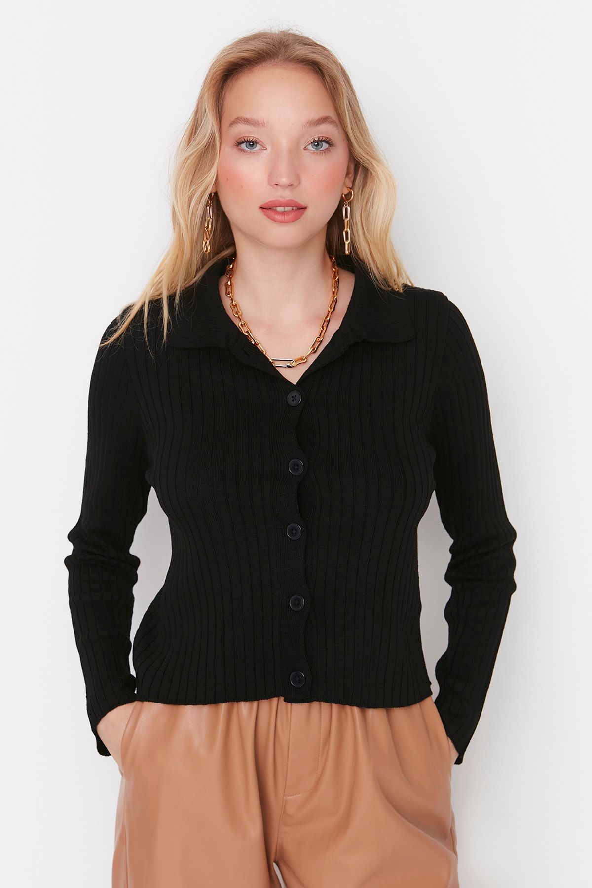 Trendyol Collection Strickjacke Schwarz Regular Fit