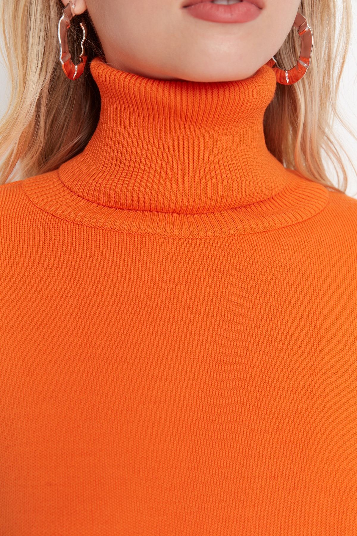 Trendyol Collection Pullover Orange Oversized Fast ausverkauft AR9447