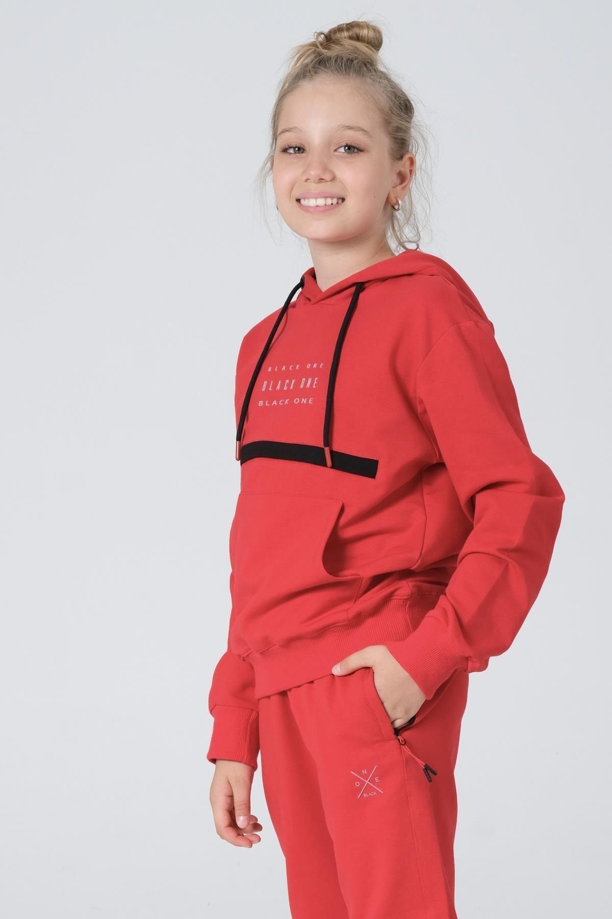 Black and shop red sweatsuit