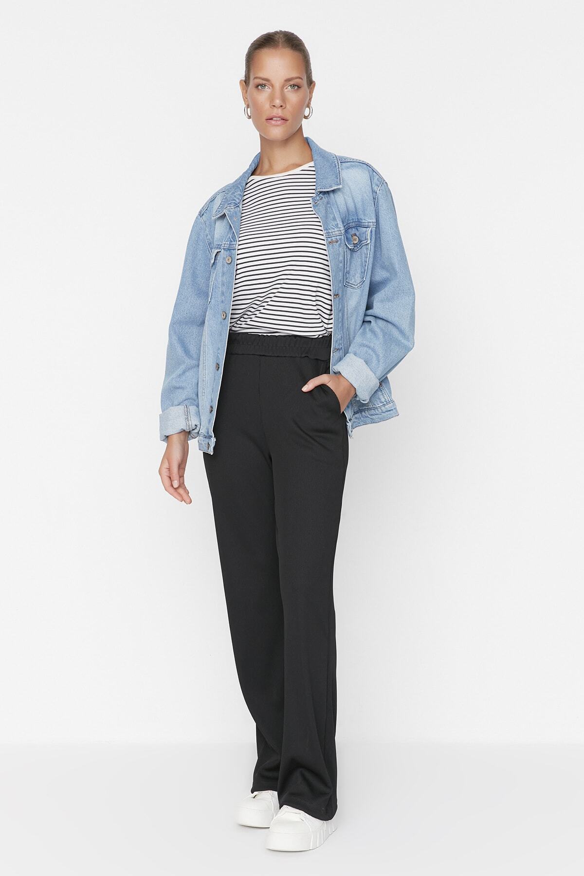 Trendyol Modest-Schwarze gestrickte Jogginghose TCTAW23EI00007 2