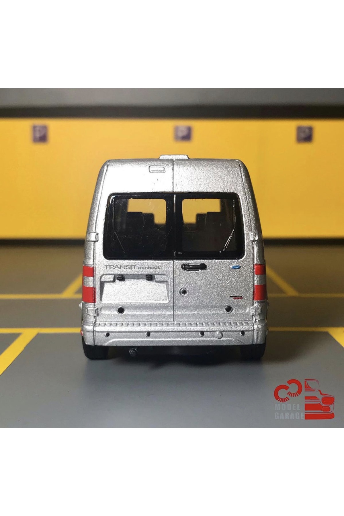 WELLY Ford Transit Connect 1/36 Ölçek *c&c Model Garage* Çek Bırak