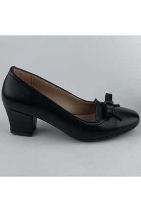Siyah Prada Fiyonk Detaylı Kadın Topuklu Ayakkabı INTAST00202