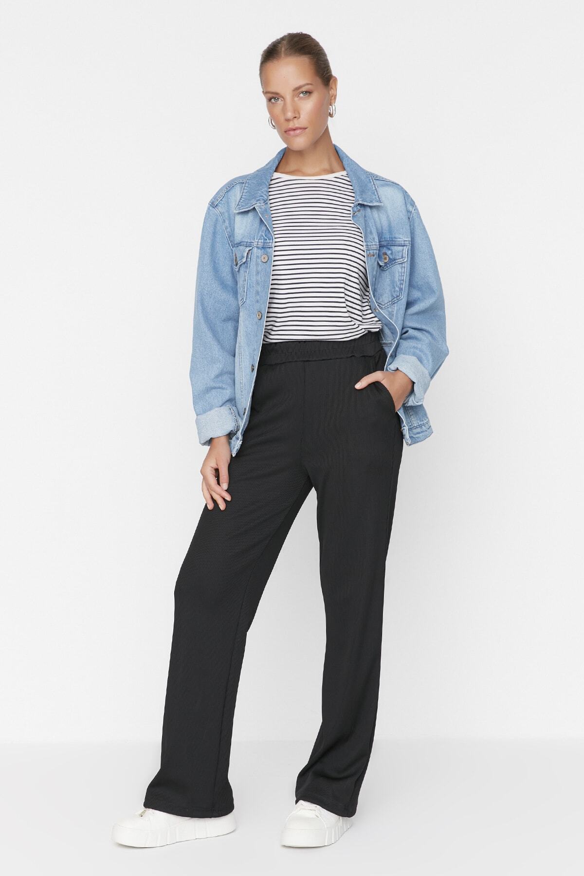 Trendyol Modest-Schwarze gestrickte Jogginghose TCTAW23EI00007 1
