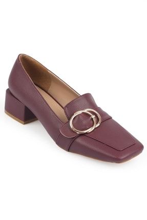 Capone Küt Burunlu Metal Tokalı Kısa Topuklu Kadın Ayakkabı 465-4020-GTV-01-0000