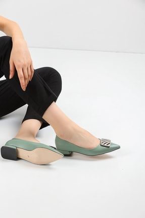 Kadın Su Yeşili Cilt Tokalı Babet Ayakkabı STM.11010