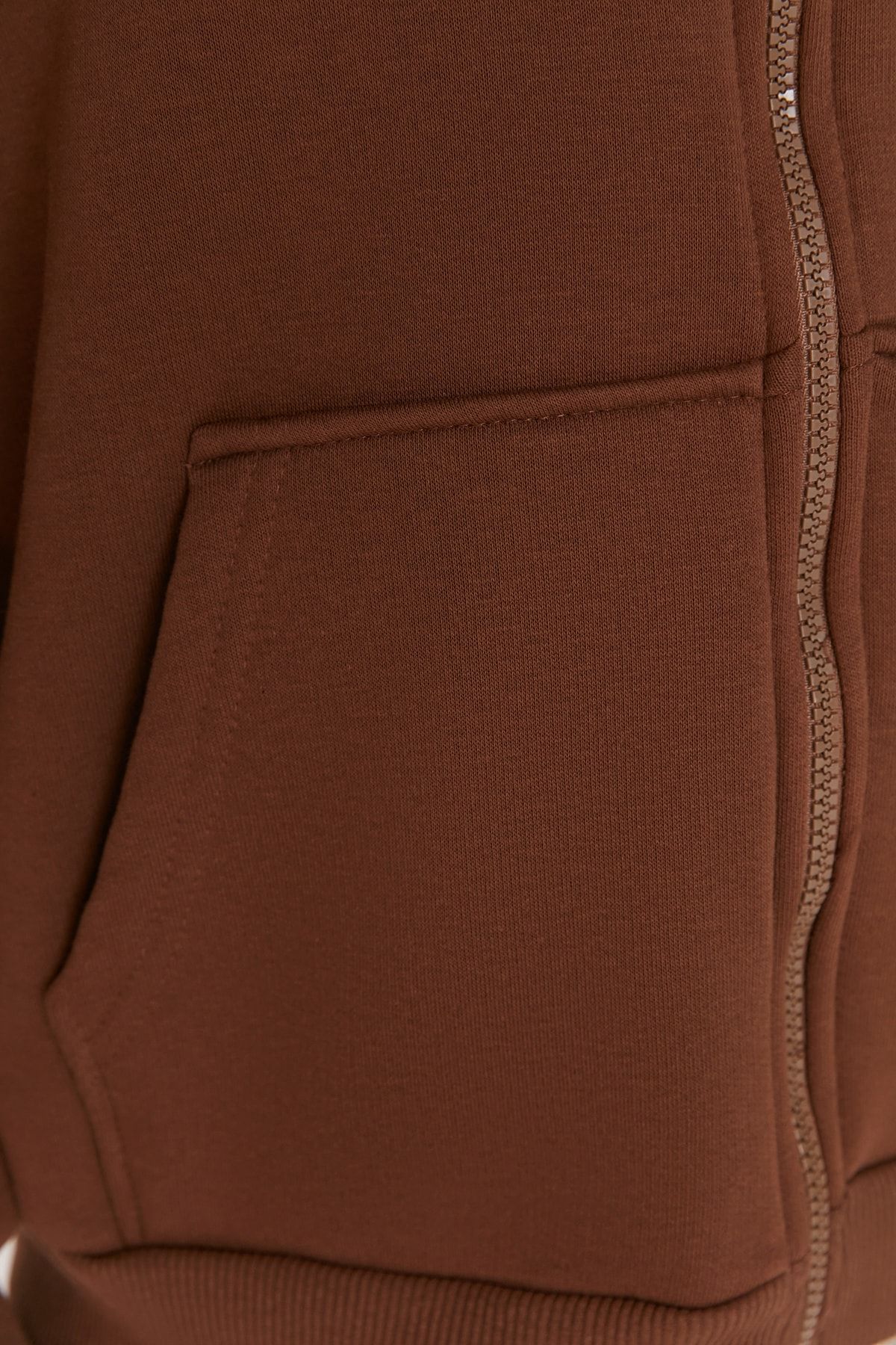 Trendyol Collection-Кафяв суитшърт с качулка Oversize/Wide и дебел полар с качулка TWOAW21SW0840 4