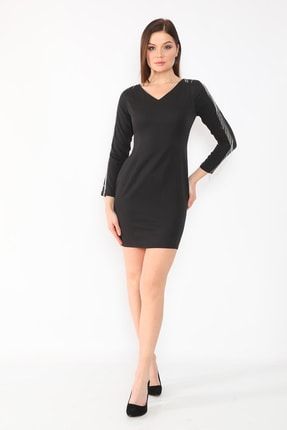 Kadın Siyah Zincir Detaylı Elbise ES1010