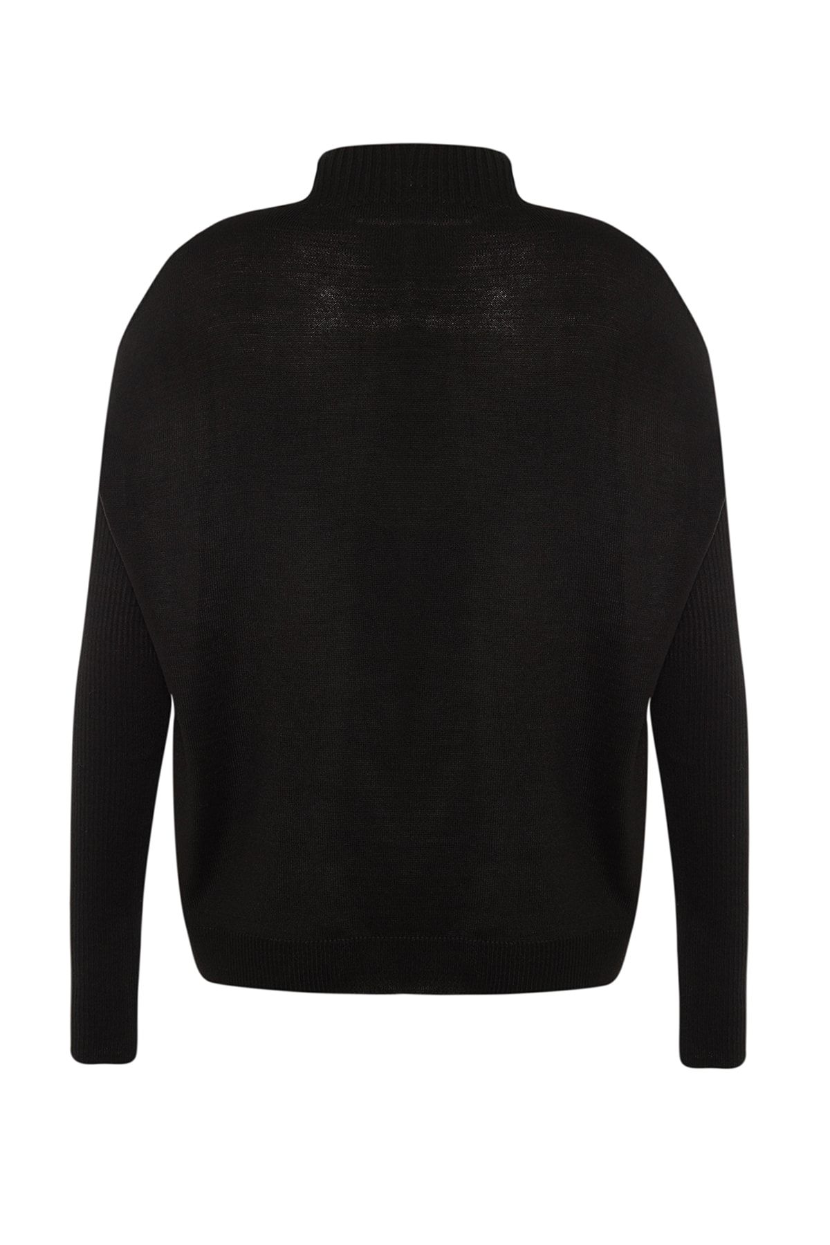 Trendyol Collection-Чорний светр-пуловер з віконним вирізом TWOAW20FV0064 7