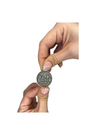 Stranger Things Madalyon Erkek Kadın Kolye Antik Gümüş Kaplama - 60 Cm Düz Zincir RETRO1125