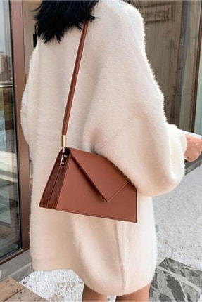 Kadın Taba Zarf Model Mıknatıs Kapaklı Ayarlanabilir Omuz Askılı Çift Bölmeli Çanta HT101006
