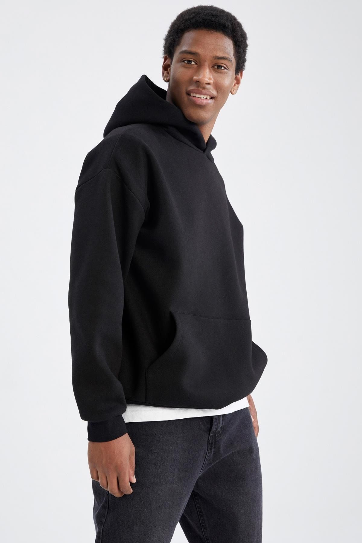 Defacto Oversize Fit Hooded Kangaroo Pocket Soft Fuzzy Sweatshirt