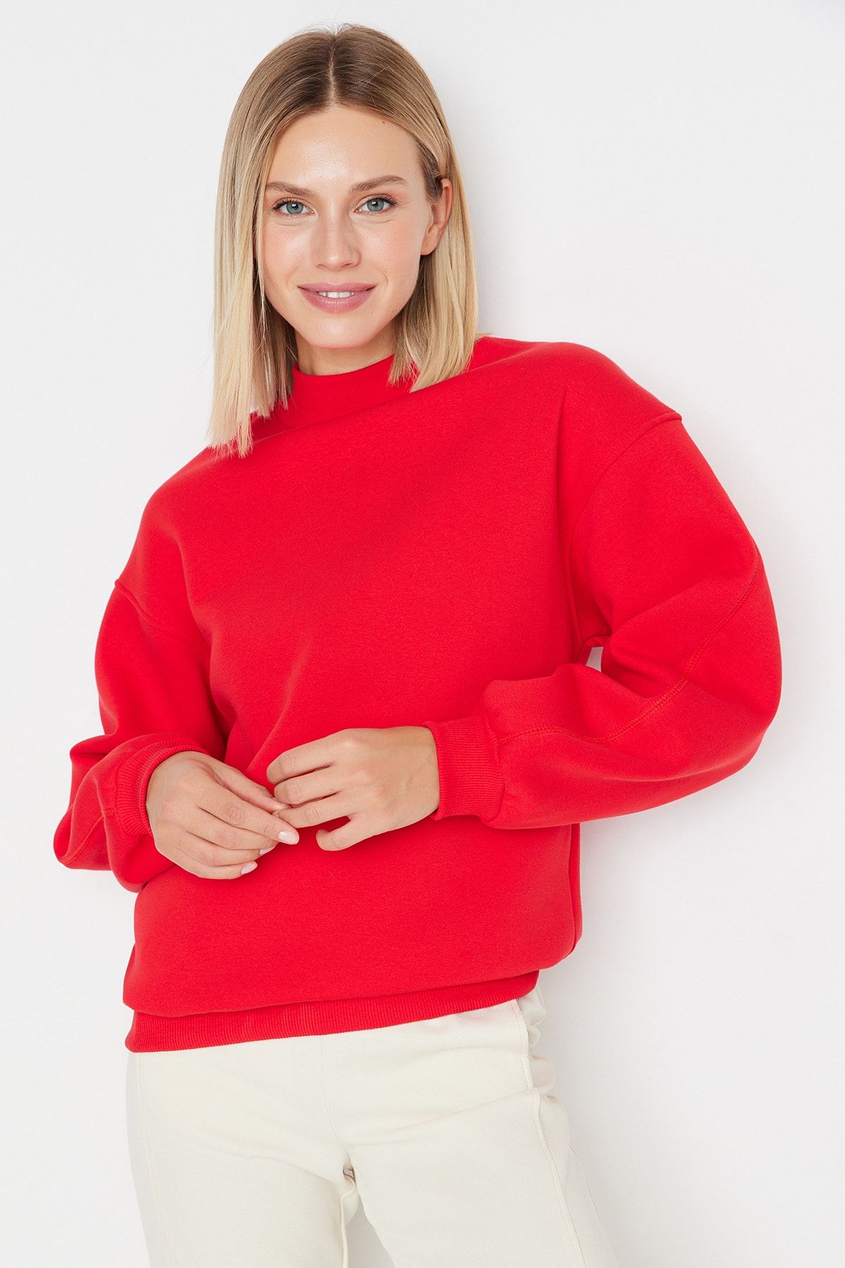 Trendyol Collection-Roter dicker Fleece-Innenstoff mit Stehkragen, entspannte/bequeme Passform, Strick-Sweatshirt TWOAW20SW0584 5