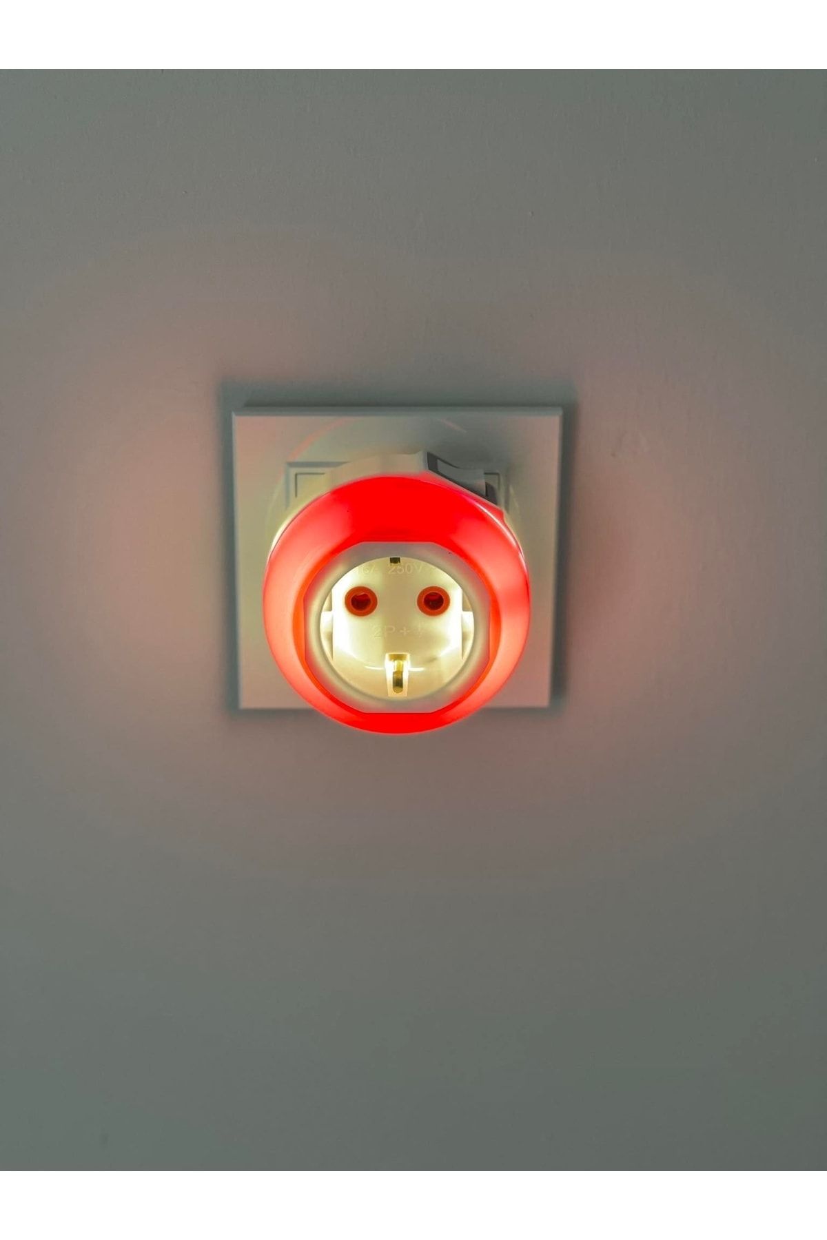YILTECH-Night Lamp with Plug-in Switch and Socket - Red 5