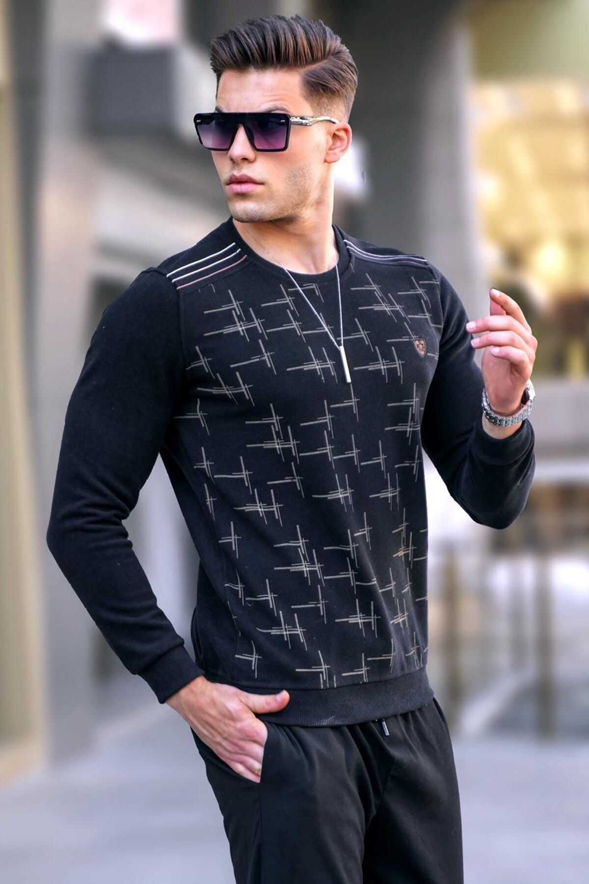 Madmext Pullover Schwarz Regular Fit