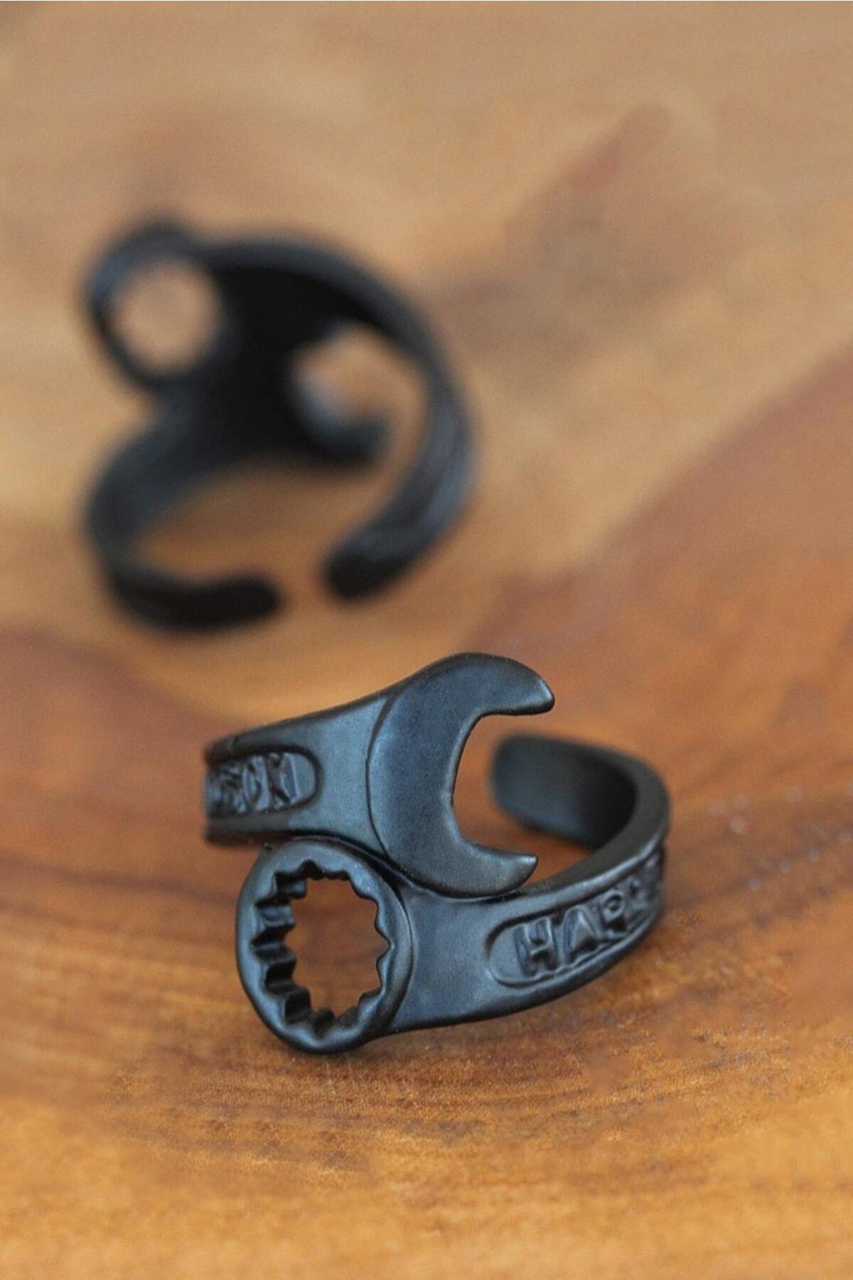 THE Gifts Ingiliz Anahtar Model Ayarlanabilir Siyah Erkek Yüzük