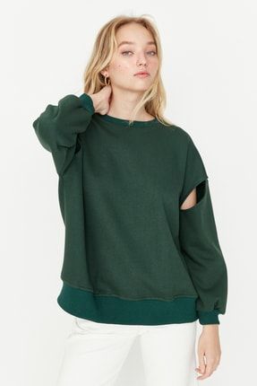 Koyu Yeşil Cut Out Detaylı Oversize Fit Kalın İçi Polarlı Örme Sweatshirt TWOAW23SW00753