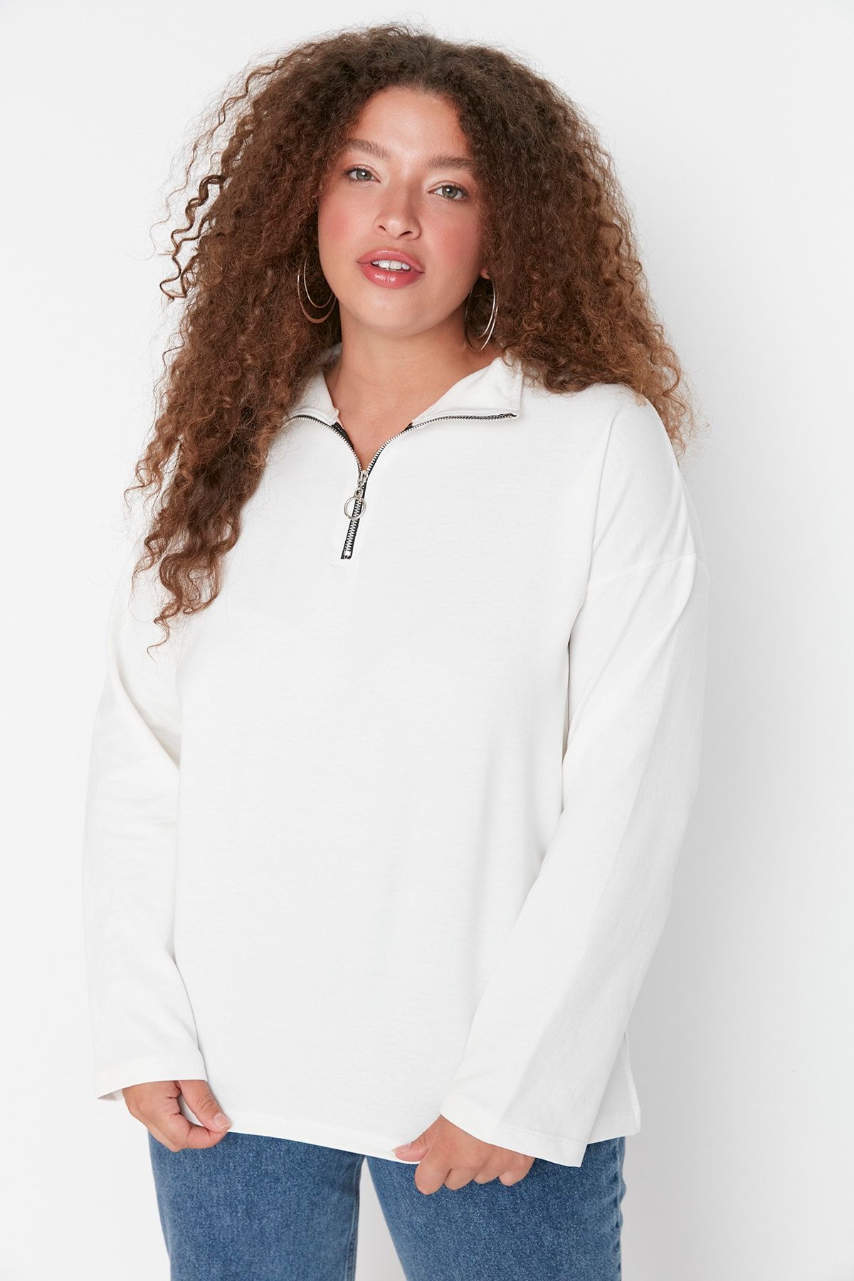 Trendyol Curve-Ecru Zippered High Collar Thin Knitted Sweatshirt Tbbaw23Ao00023 4