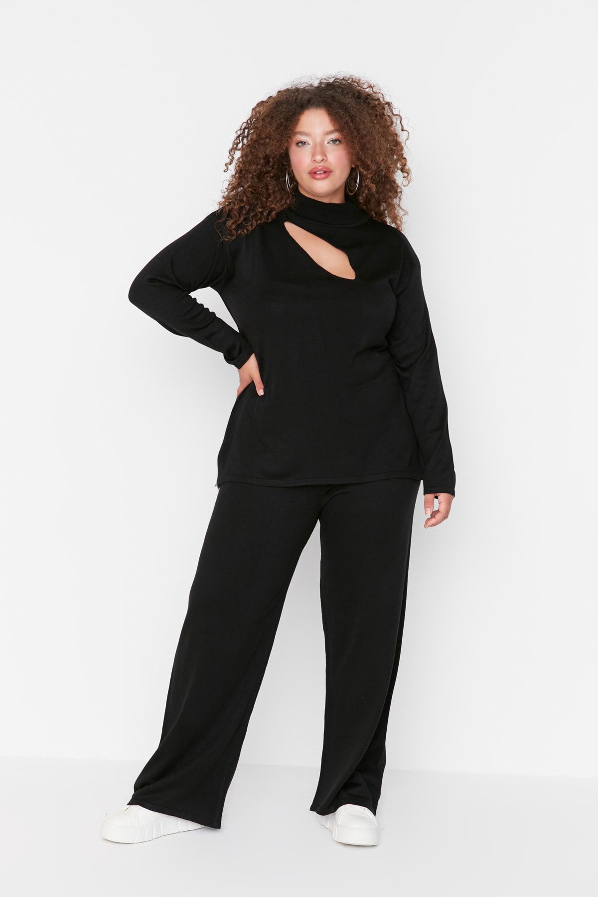 Trendyol Curve Czarny Wycięty Szczegółowy Dzianinowy Zestaw Góra I Dół Kobieta - 5XL