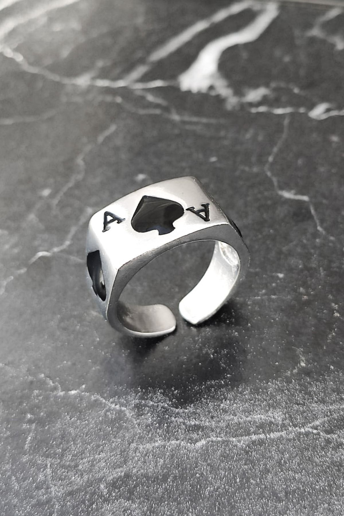 Ace of diamonds ring best sale