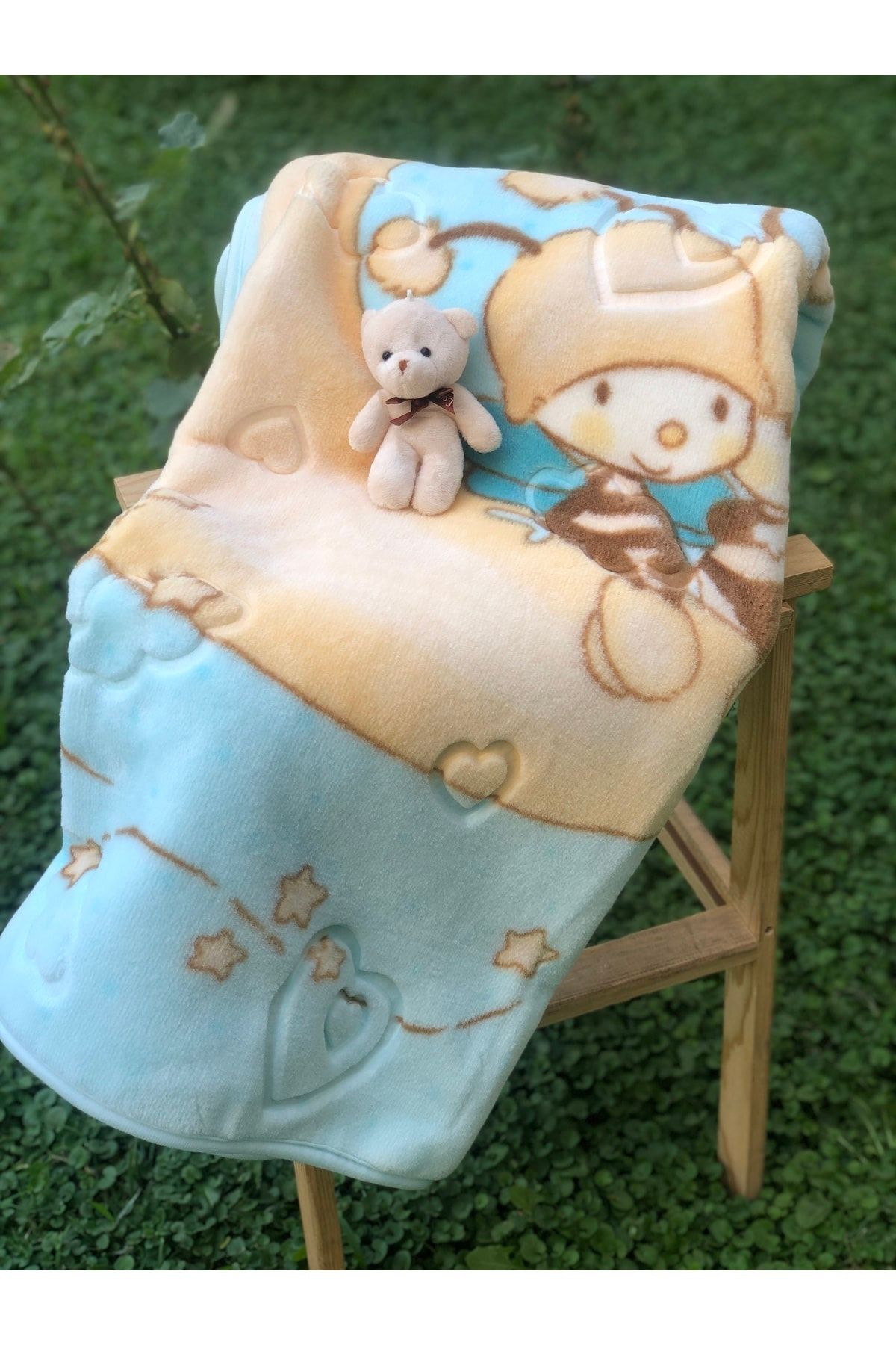 Merinos-Fashion Mink Baby Blanket with Little Plush Teddy Bear and Muslin Mouth Diaper as a Gift 3